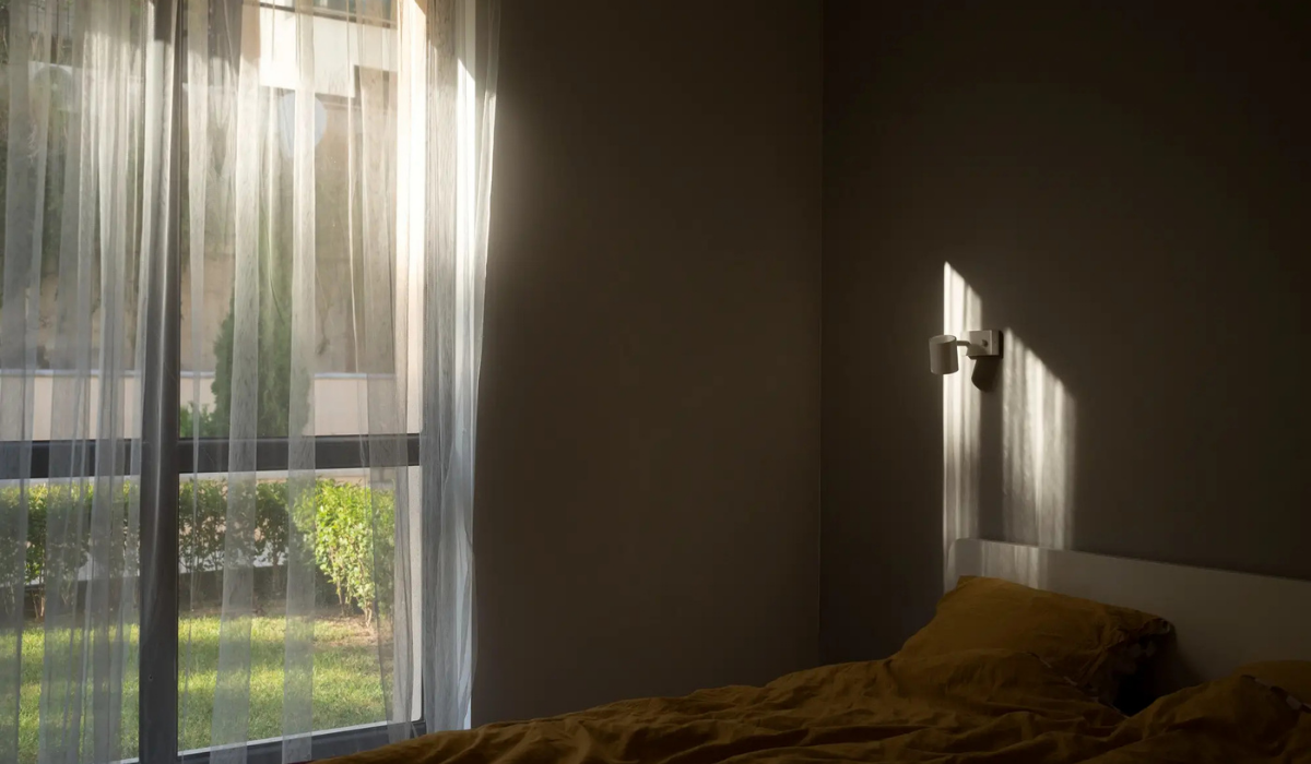 Furniture (5)